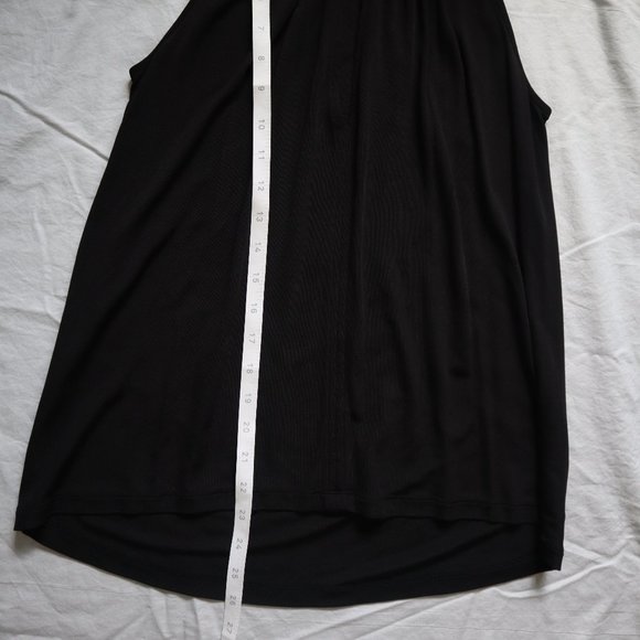 H&M Black Sleeveless Tank Key Hole Blouse XS - Picture 9 of 9